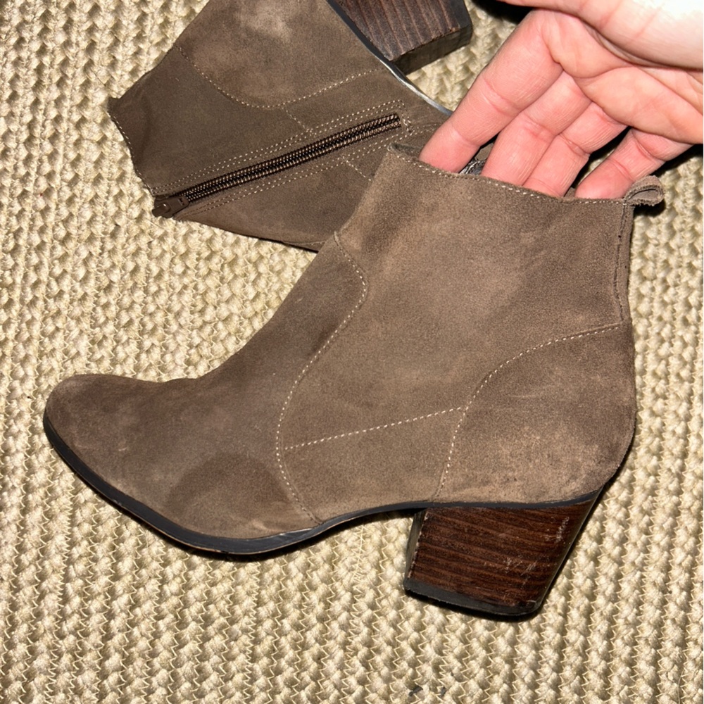 Crown Vintage Taupe Suede Ankle Booties